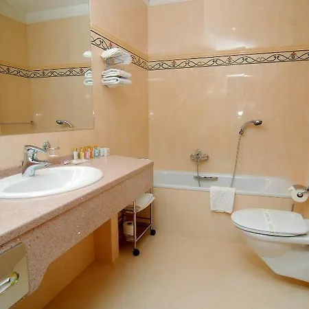 Hotel Opera 4*