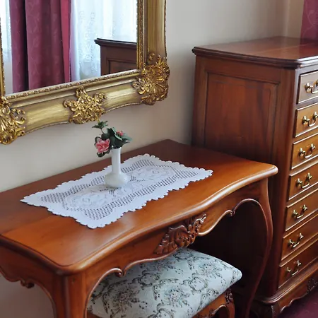 Szálloda Opera Prága