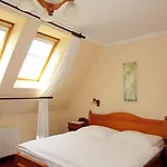 Opera Hotel