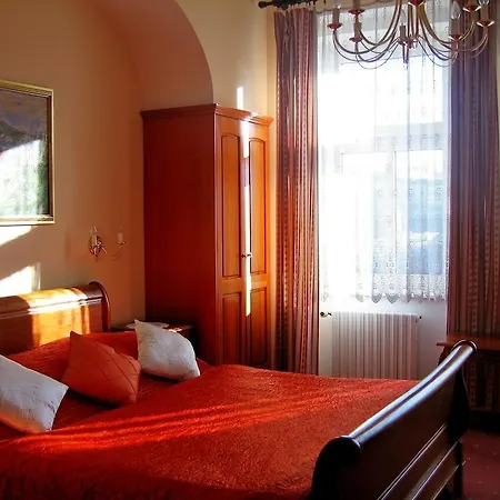 Opera 4* Prague