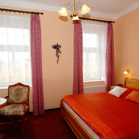 Opera 4* Prague