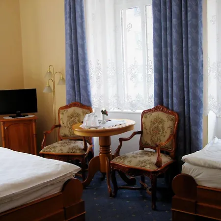 Opera Otel 4*