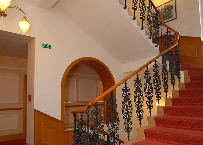 Otel Opera