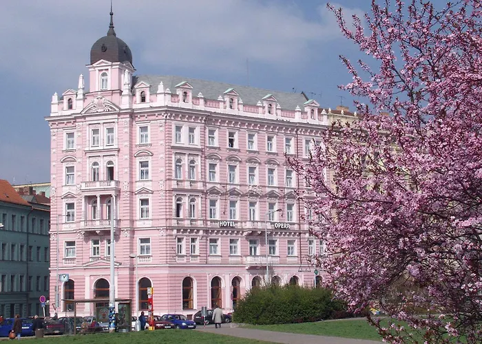 Otel Opera