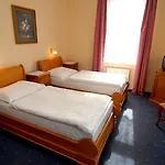 Szálloda Opera Prága