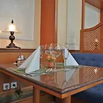 Opera Hotel