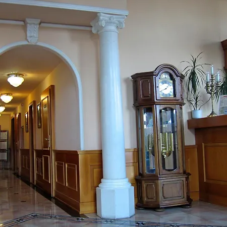 Hotel Opera