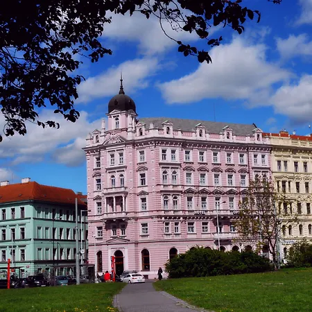Opera Prága