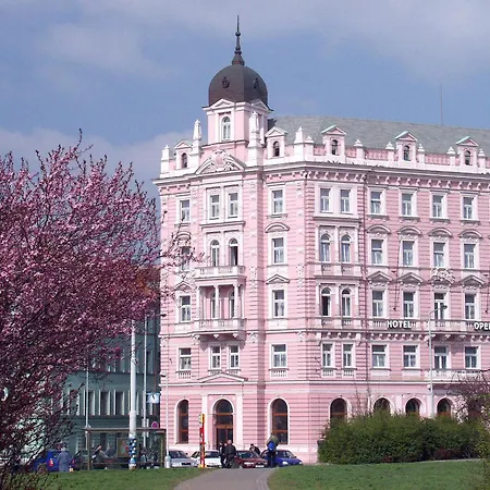 Hotel Opera Prague